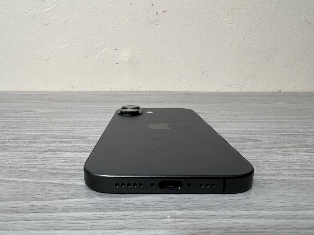 Apple iPhone 17 - 256 GB Blue 100% Battery EXCELLENT CONDITION (Locked Verizon)