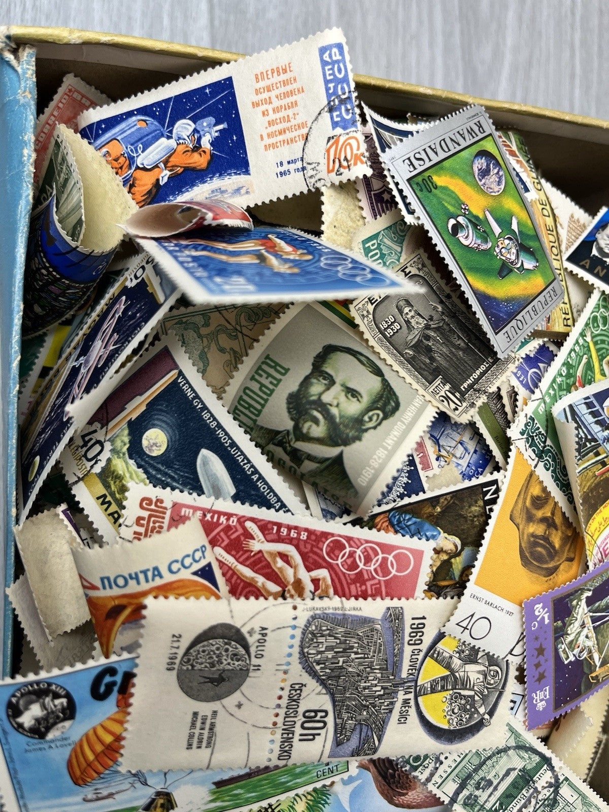 Lot of 2,000+ Postage Vintage Stamps - Rare Collectible Stamps Unknown Value