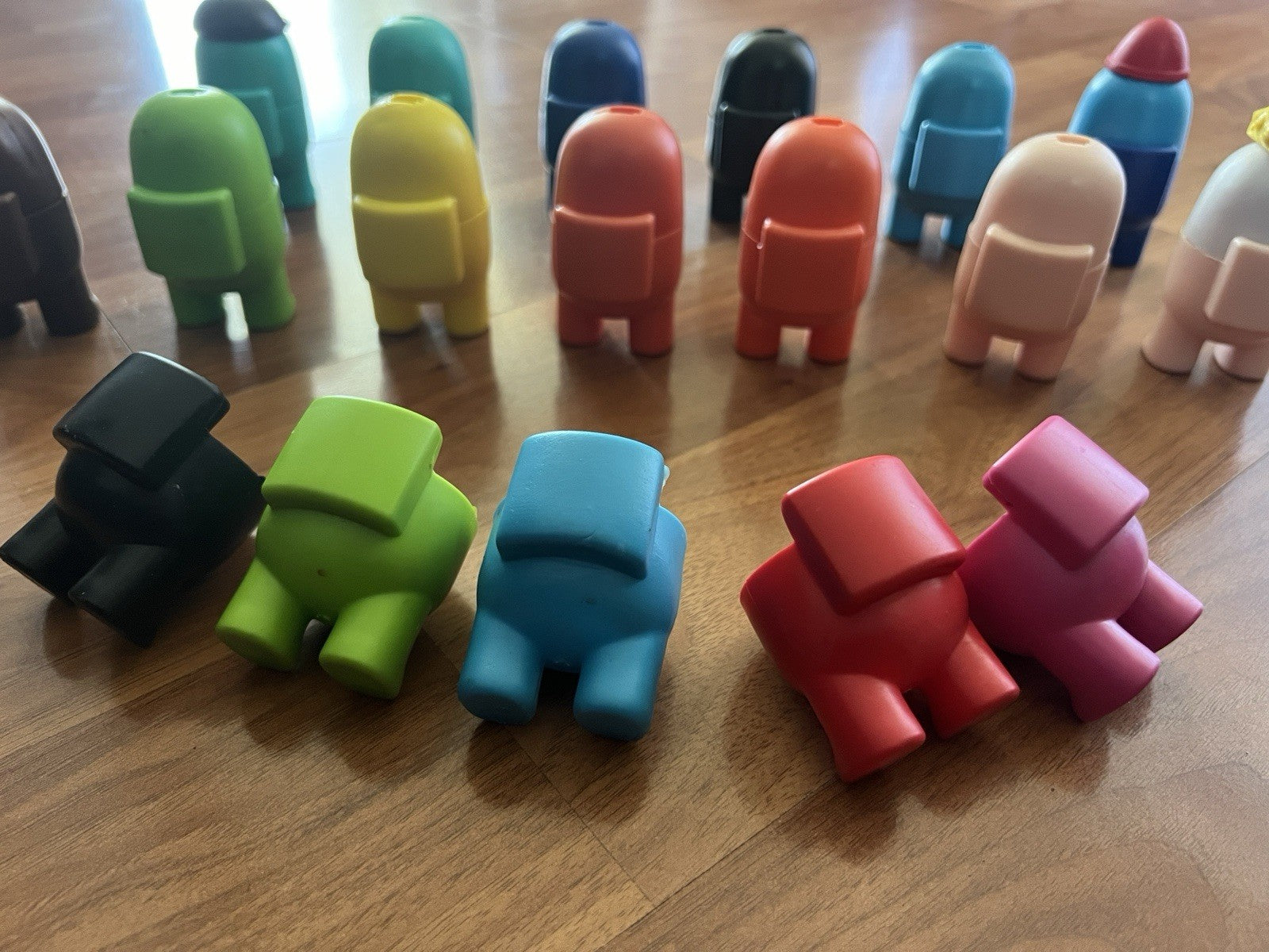 Among Us Buildable Action Figures Lot Of 18 Interchangeable