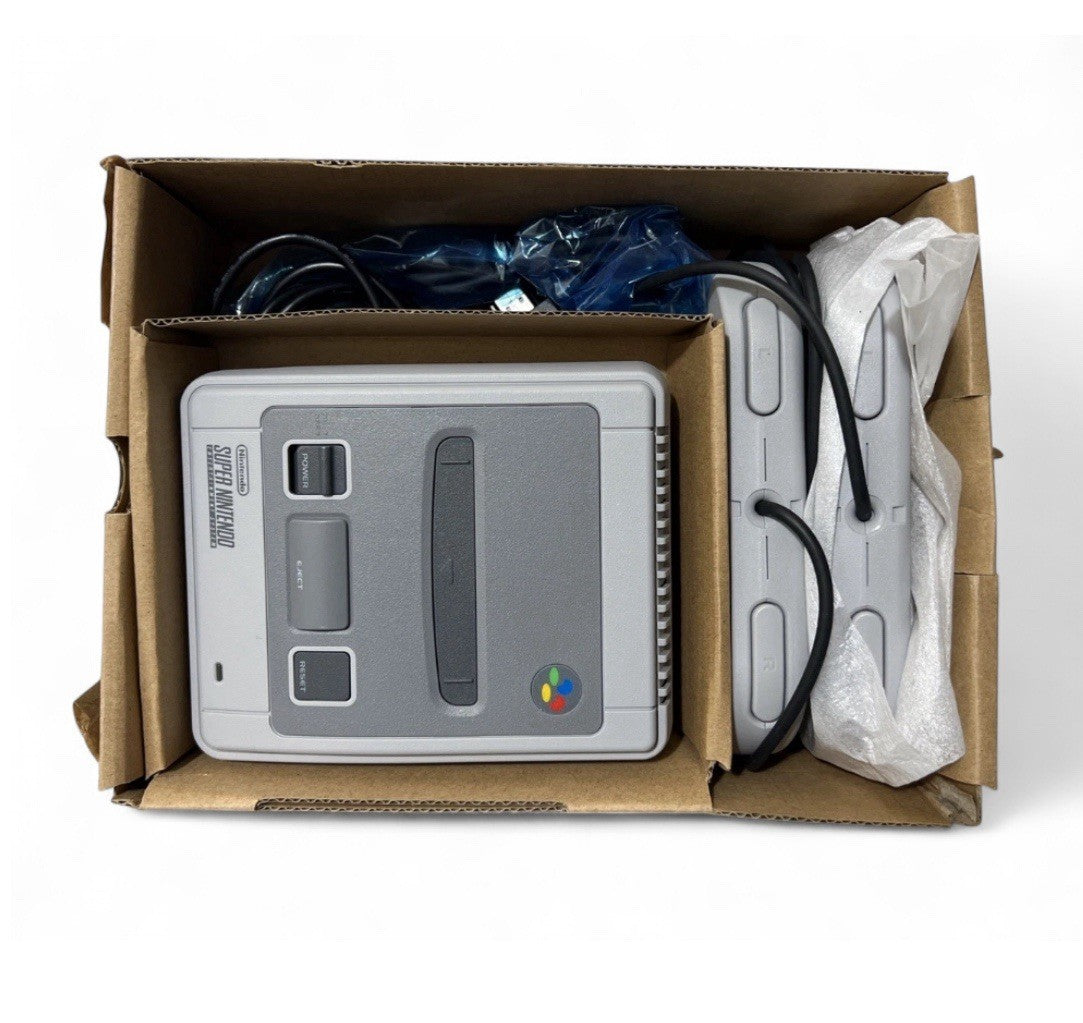 SNES Super Nintendo Entertainment Classic Edition Mini EU Version AUTHENTIC