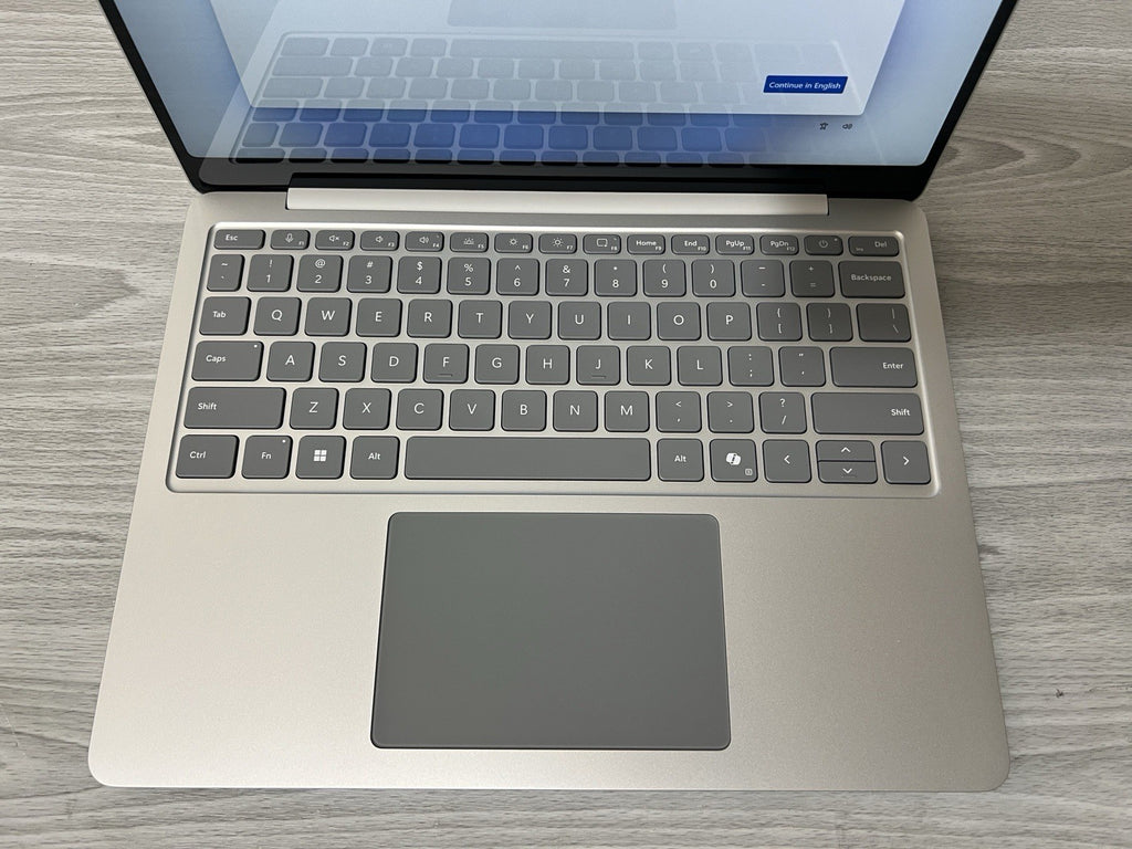 Microsoft Surface 2024 Laptop 13” Copilot+ Snapdragon X Plus 16GB Ram 256GB SSD