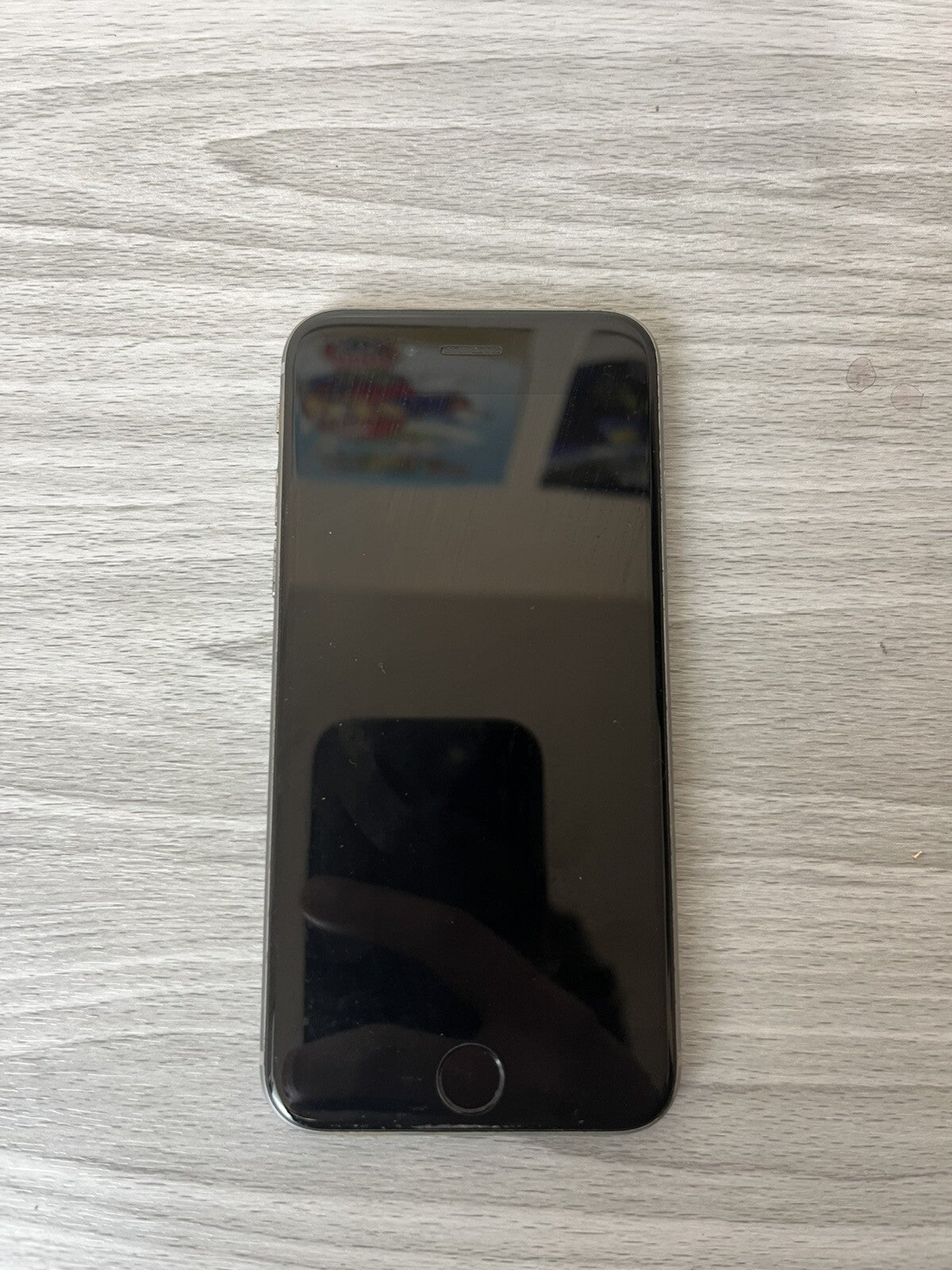 iPhone 6s + Airpods Bundle Good Condition AT&T Locked 32GB