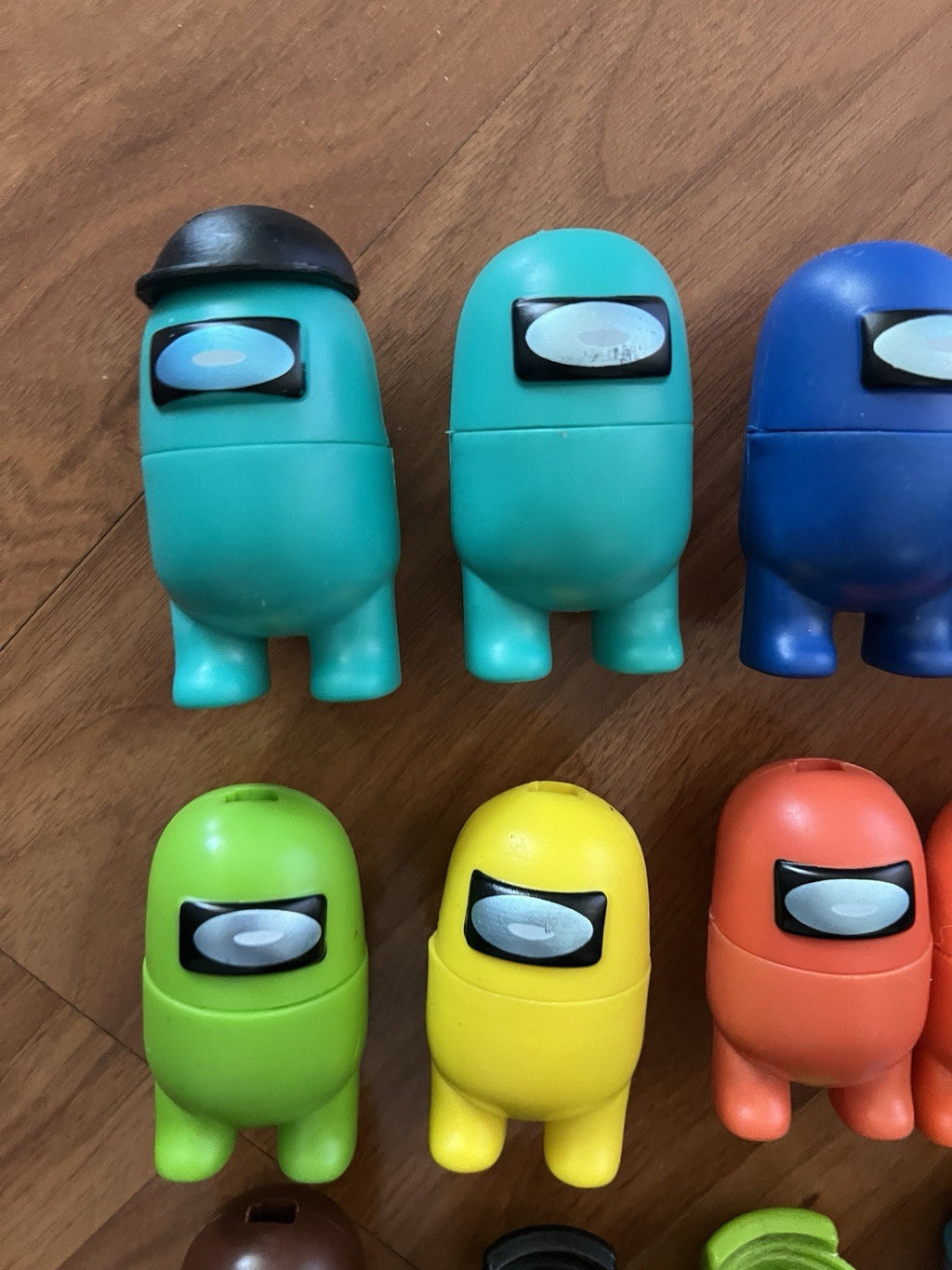 Among Us Buildable Action Figures Lot Of 18 Interchangeable