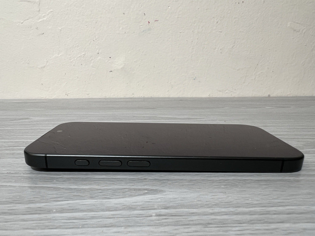 Apple iPhone 17 - 256 GB Blue 100% Battery EXCELLENT CONDITION (Locked Verizon)