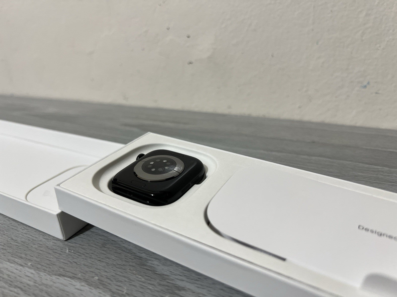 Apple Watch Series 10 Jet Black Band S/M 42mm (OPEN BOX)