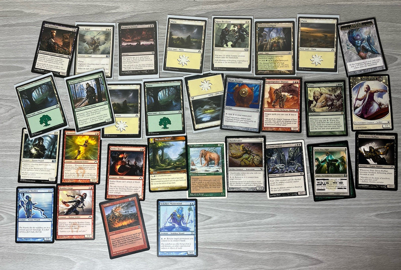 Magic the Gathering Card Collection Lot - 200 Cards Rare Collectible