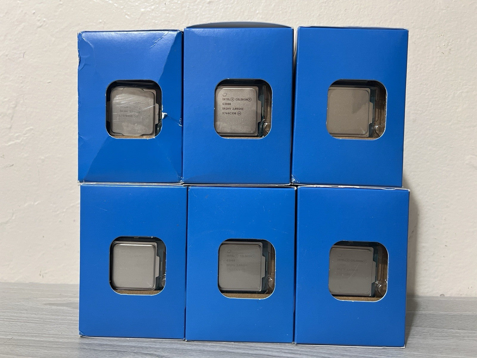 LOT OF 12 Intel Core CPUs - i7 6700, i5 6500, intel i5 8400, Celeron