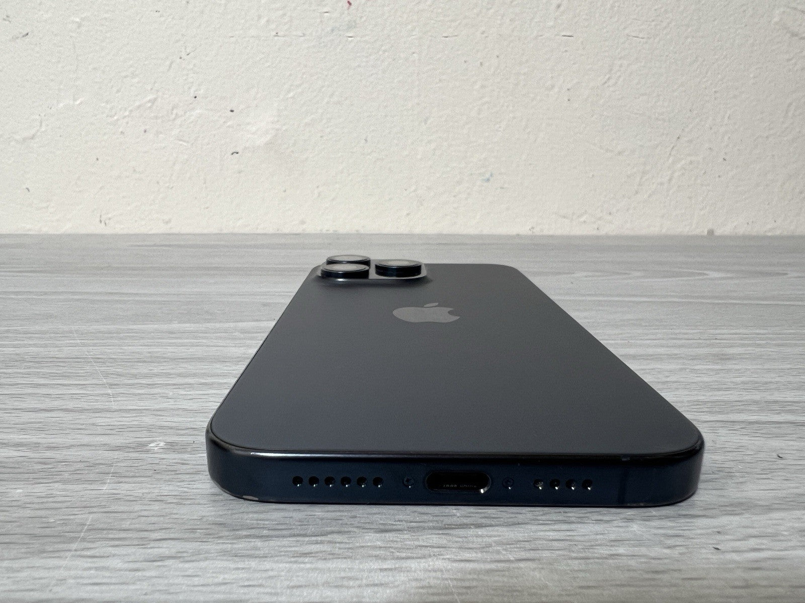 Apple iPhone 15 Pro Max 1TB Blue Titanium 98% Battery Health UNLOCKED