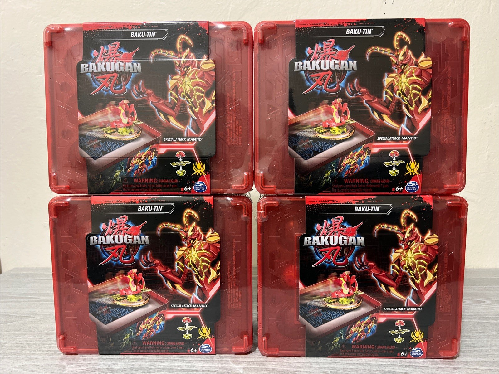 Bakugan Baku-tin with Special Attack Mantid, New Sealed (LOT OF 4)