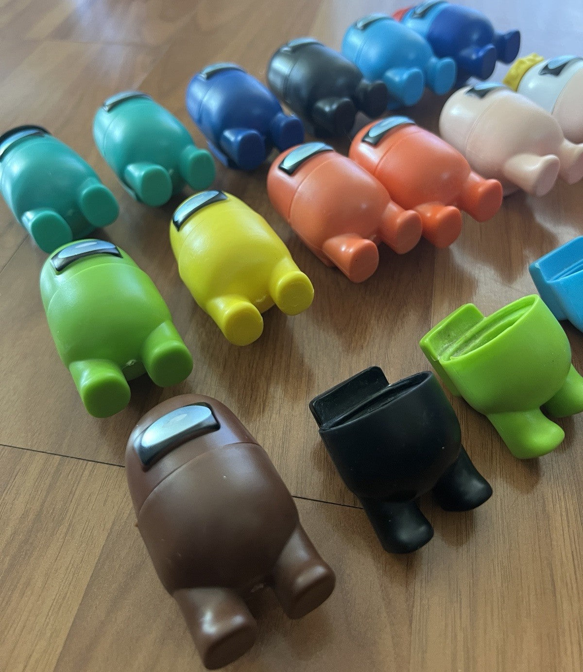 Among Us Buildable Action Figures Lot Of 18 Interchangeable