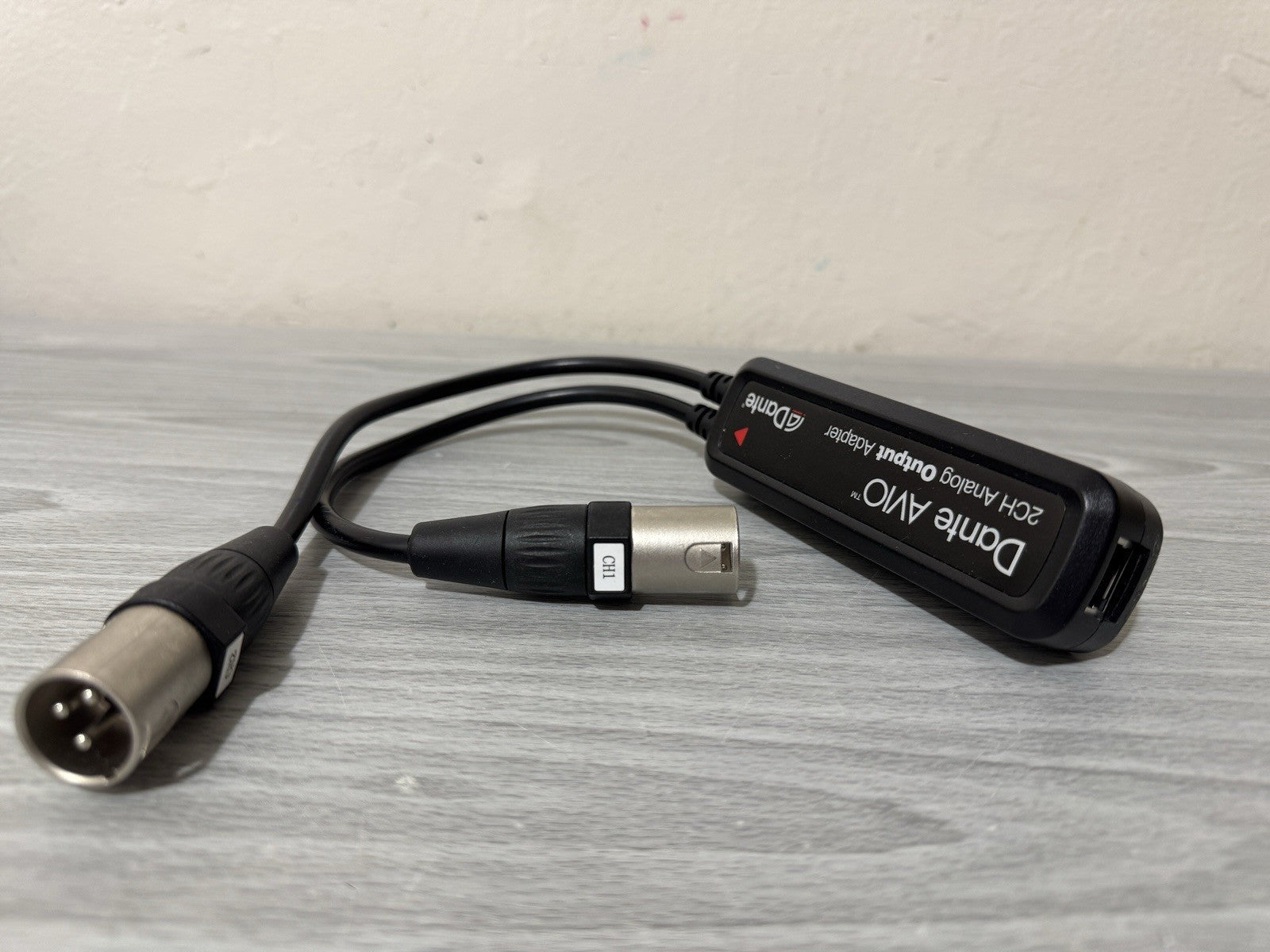 Audinate Dante AVIO 2CH 2-Channel XLR Analog Output Adapter ADP-DAI-AU-0X2