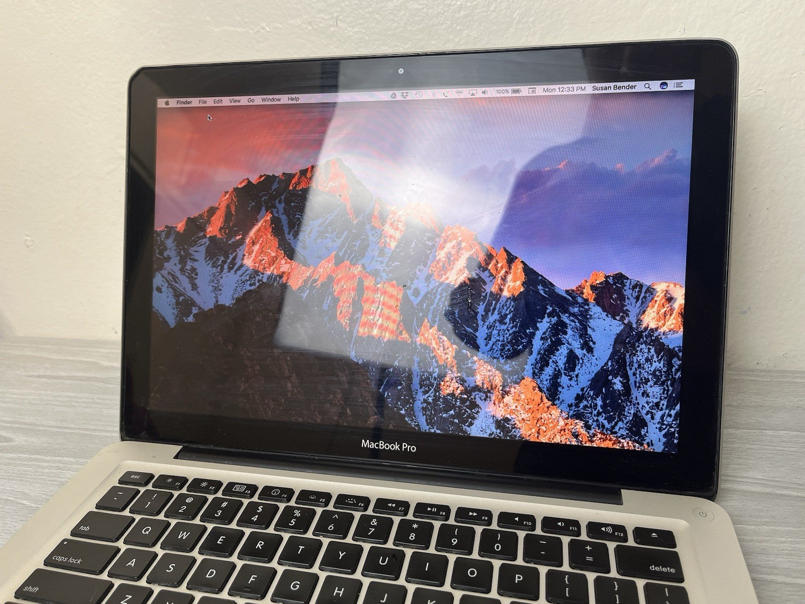 MacBook Pro 13-inch, 320GB, 4GB Ram, 2.3GHz Intel Core i5, Tested & Working