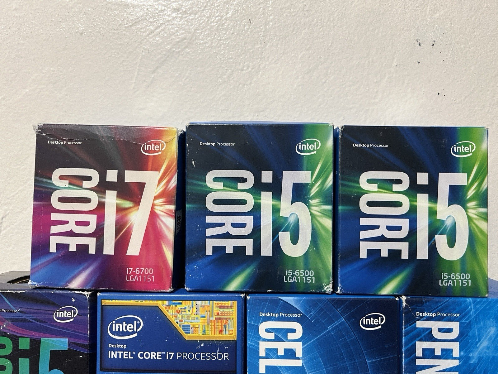 LOT OF 12 Intel Core CPUs - i7 6700, i5 6500, intel i5 8400, Celeron