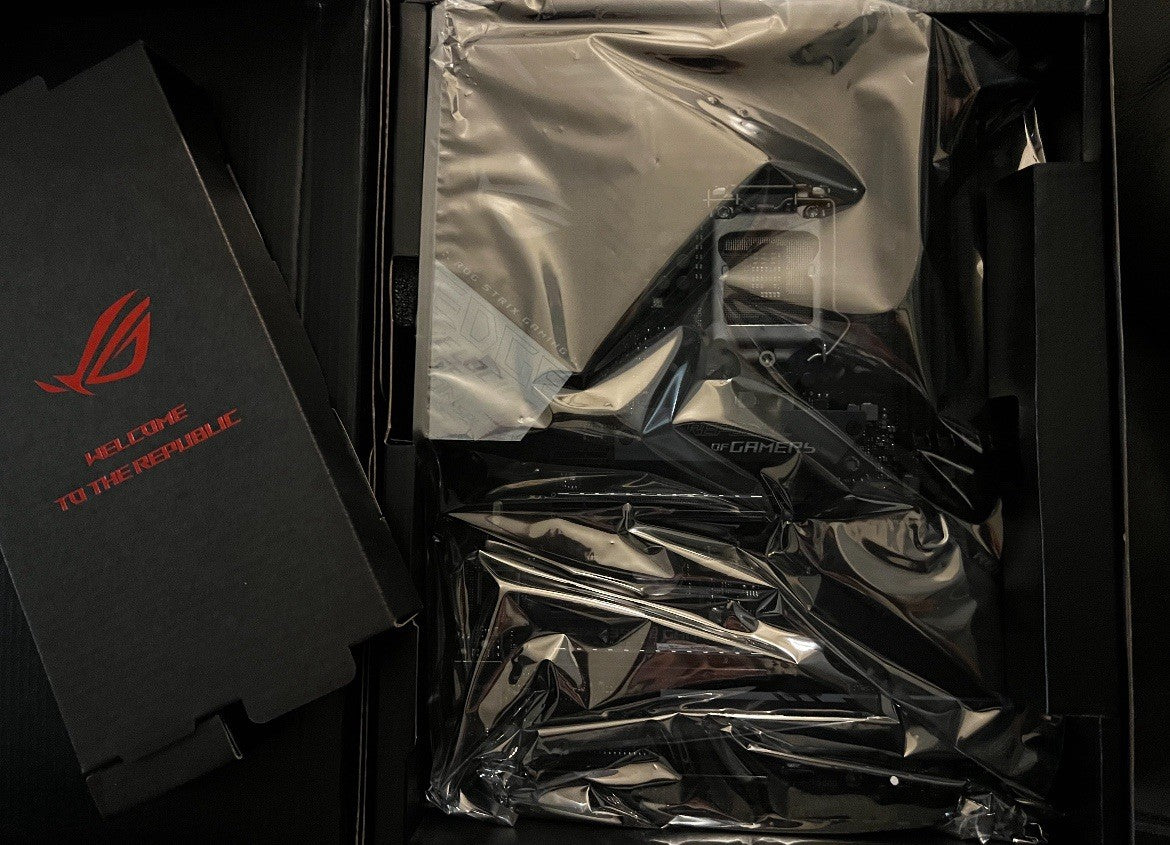 ASUS ROG STRIX Z390-E GAMING LGA 1151 Intel Motherboard