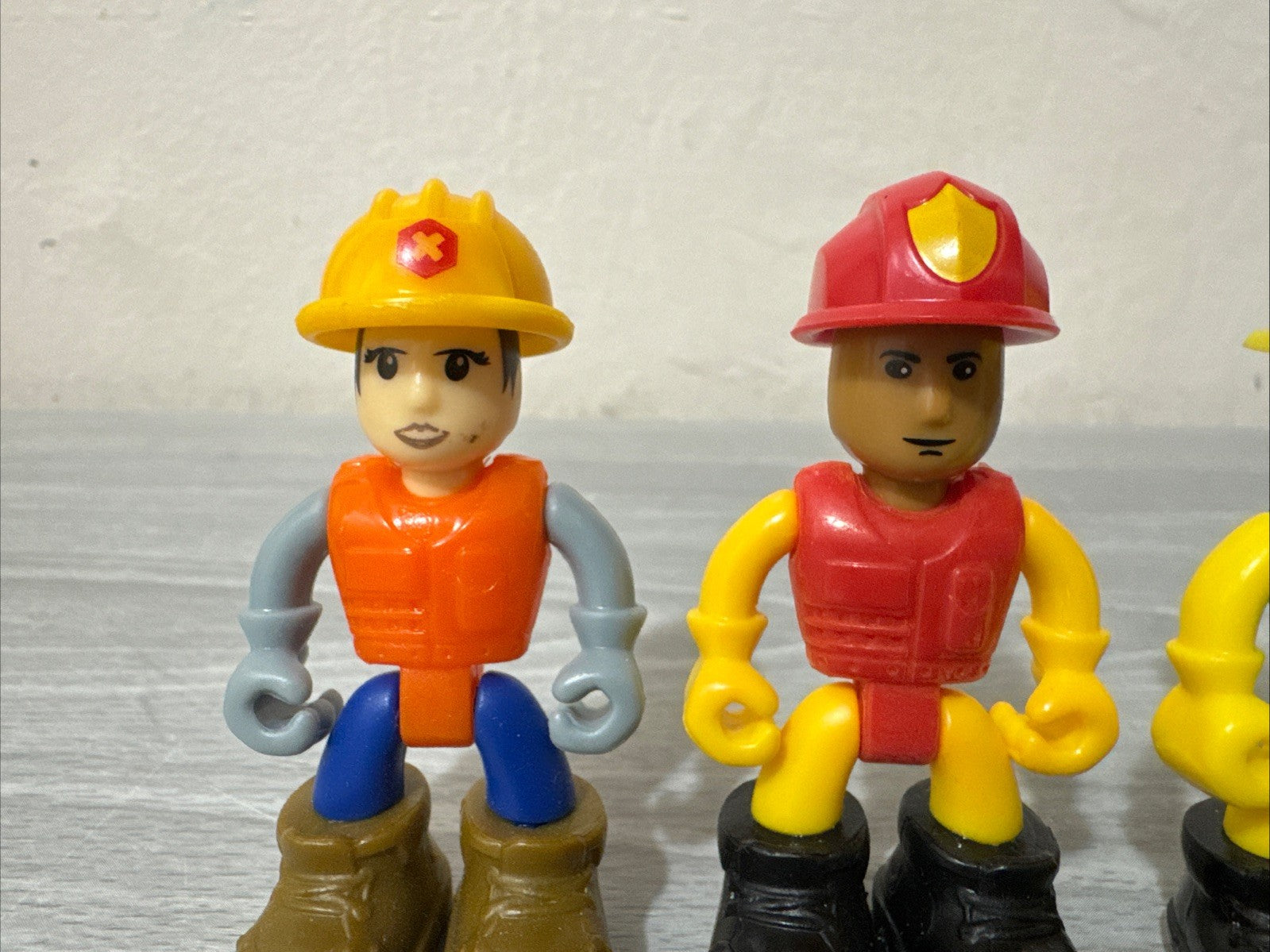 Nikko Toys LOT OF 4 2 Construction Workers 1 Fireman And 1 Machine Maker Figures