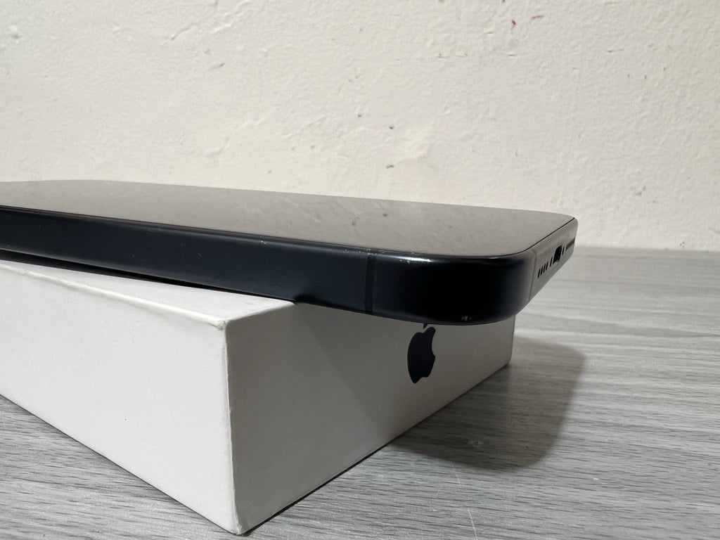 Apple iPhone 15 Pro Max 1TB Blue Titanium 98% Battery Health UNLOCKED