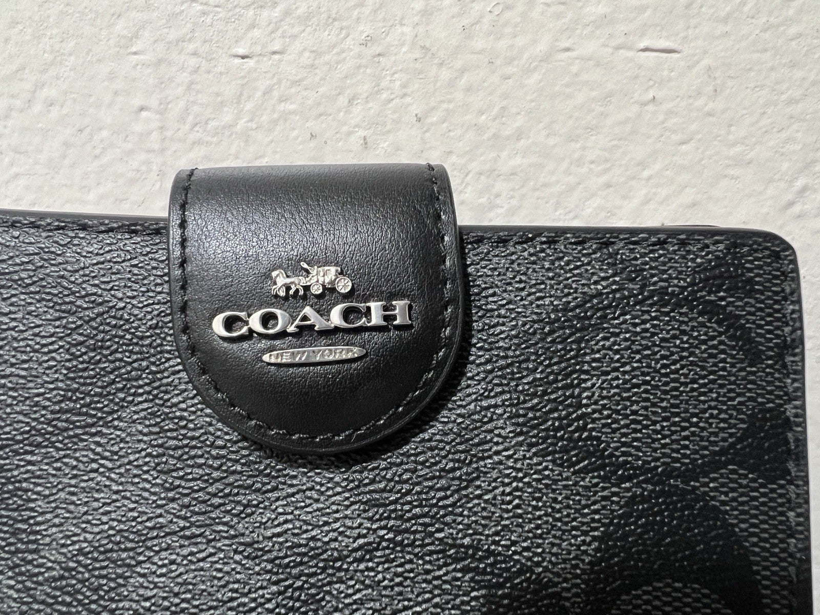 Coach Medium Corner Zip Wallet Charcoal Black NWT
