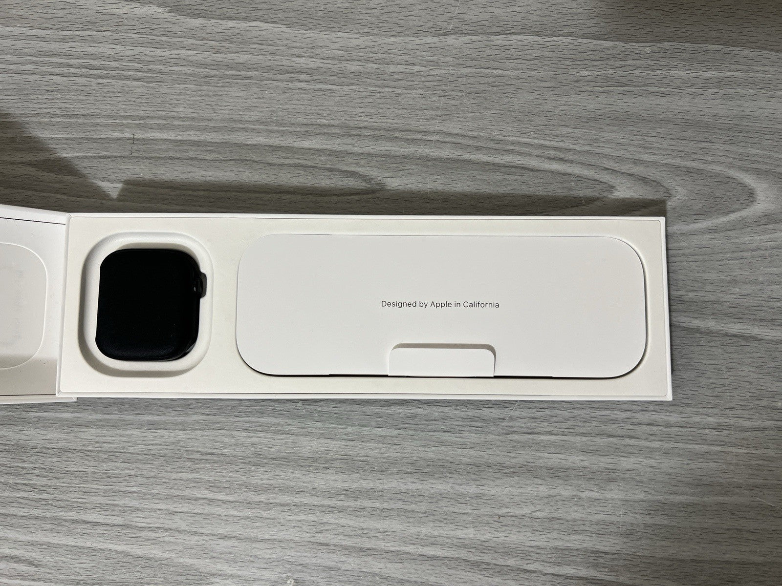 Apple Watch Series 10 Jet Black Band S/M 42mm (OPEN BOX)