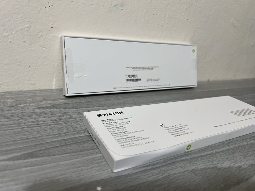 Apple Watch Series 10 Jet Black Band S/M 42mm (OPEN BOX)