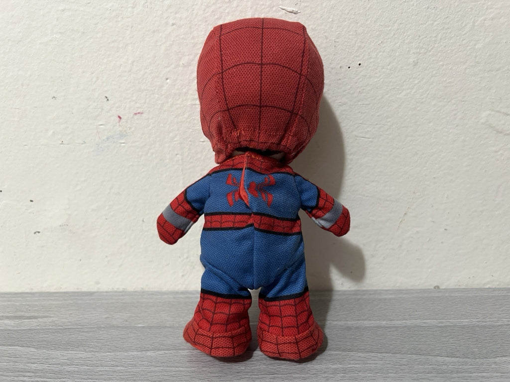 Disney Marvel Nuimos Peter Parker SPIDER-MAN Plush Doll Retired HTF 7” Poseable