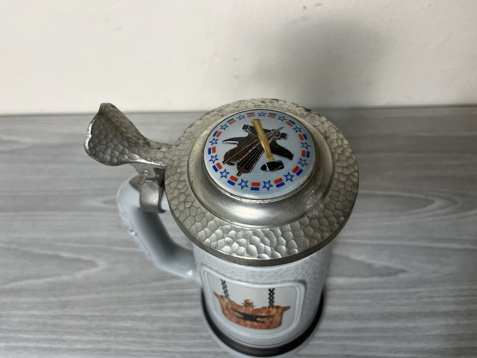 German Lidded Beer Stein 1985 Vintage Collectible - The Building Of America