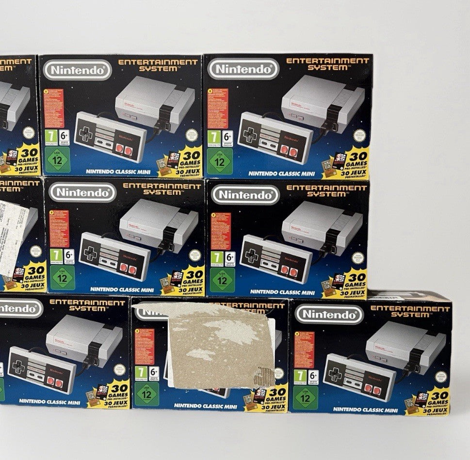 NES Nintendo Entertainment System Classic Mini Game Console EU Edition LOT OF 10