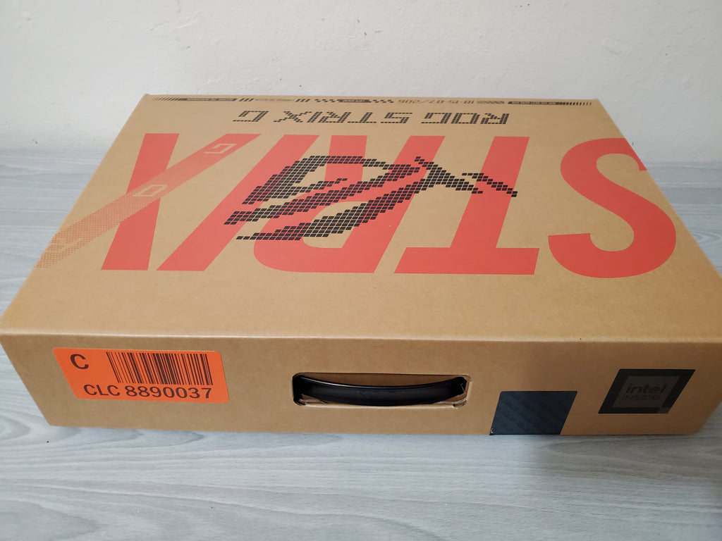 Asus ROG Strix G16  Gaming laptop Intel i9 14900HX 32GB RAM 1TB SSD RTX 5070